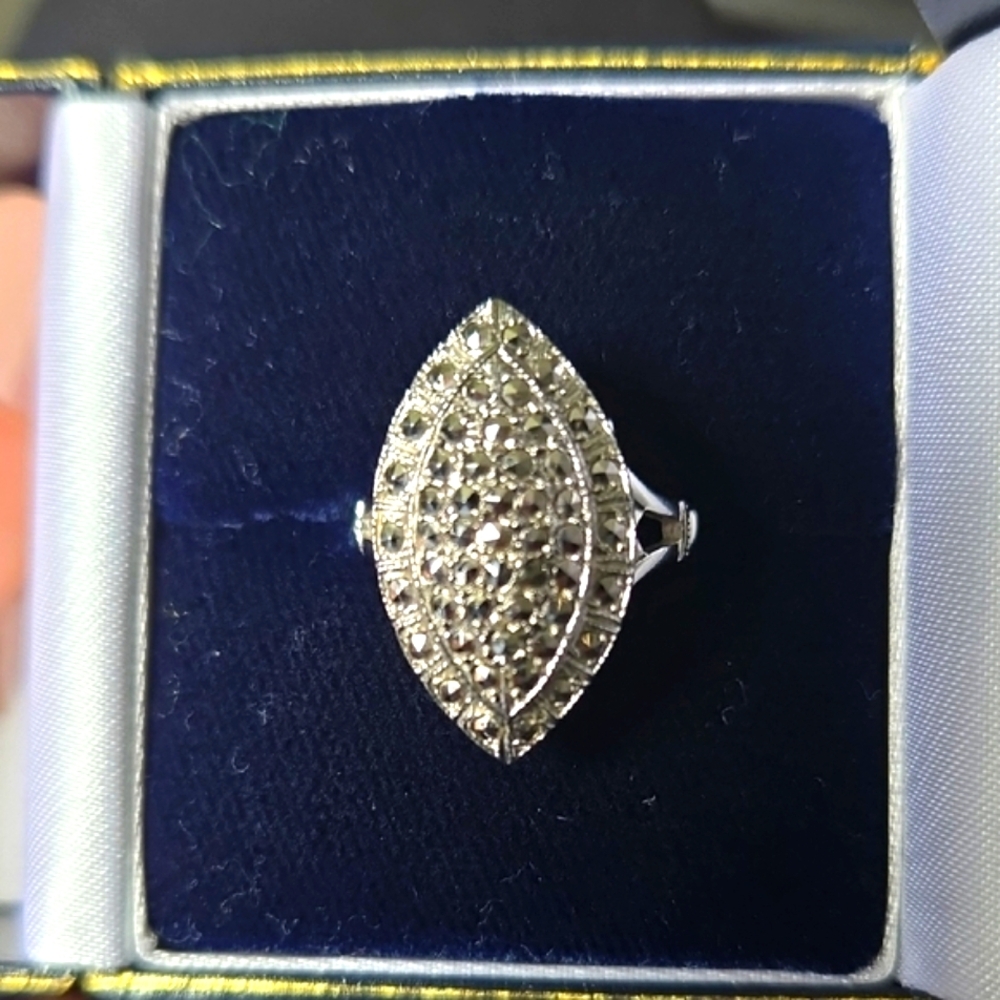 Glamorous Silver Marquise Cocktail Ring